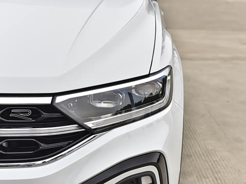 2025�� �Ŀ� 300TSI DSG�����ǹ��