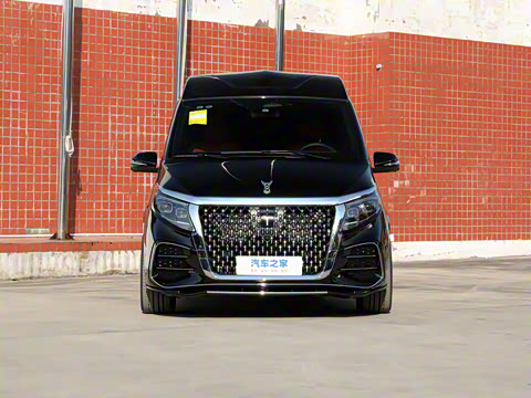 2025�� 2.0T ��άʿ������