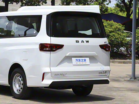 2025�� 2.0L CNG��Ӣ�� 7��