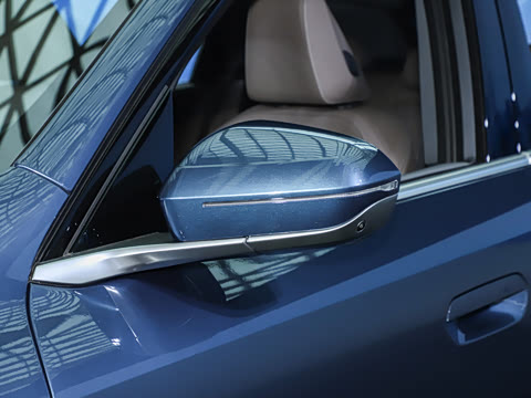 2025�� xDrive30L ������ M�˶���װ