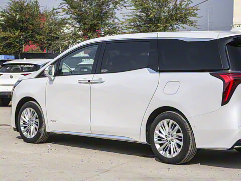 2025�� 2.0T ����������