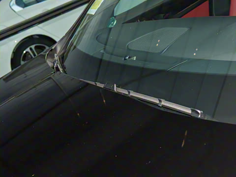 2025�� P400 SPORT