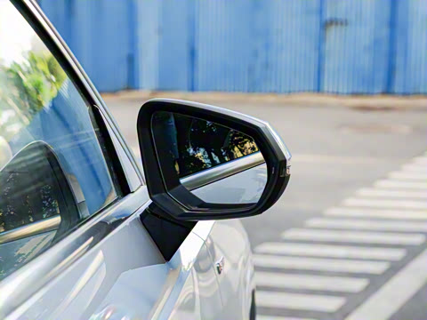 2025�� quattro 45�����ذ� 35TFSI ʱ�ж�����