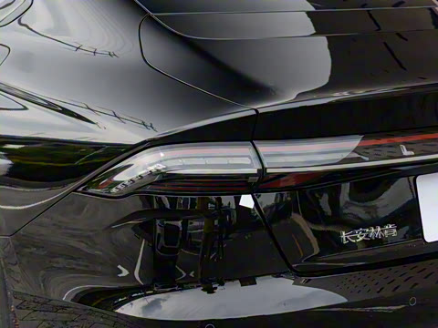 2025�� 2.0T ��ʿ�ر��