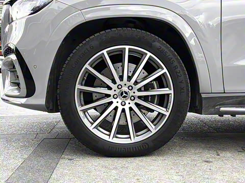 2024�� GLS 450 4MATIC ������