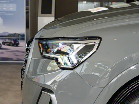 2025�� quattro 45�����ذ� 40TFSI ʱ�ж�����