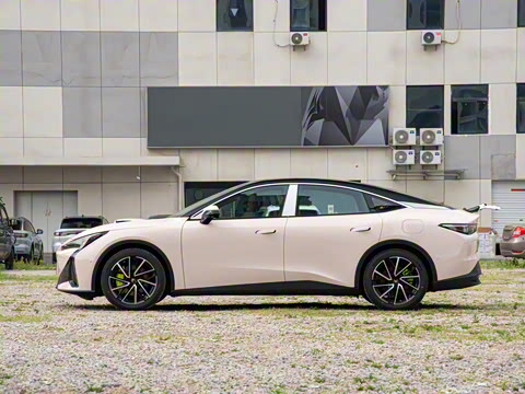 2025�� 708MAX 200kW