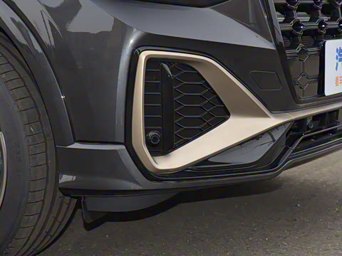 2024�� 35 TFSI RS�׼�ȼ����