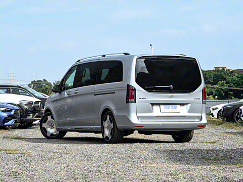 2024�� V 300 L ����������