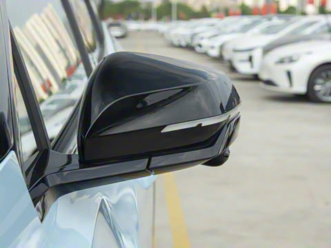 2024�� 1.5T 115km ���˻�Ӱ ���ڰ�