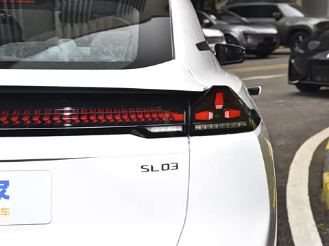 2025�� ���羫Ӣ��