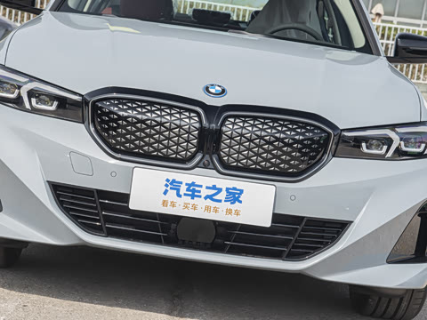 2025�� eDrive 40 L ��ҹ��װ