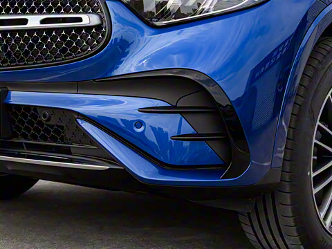 2025�� GLC 300 L 4MATIC ������ 7��