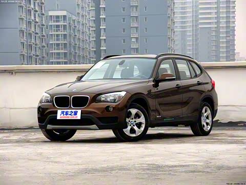 2013�� sDrive18i �ֶ���