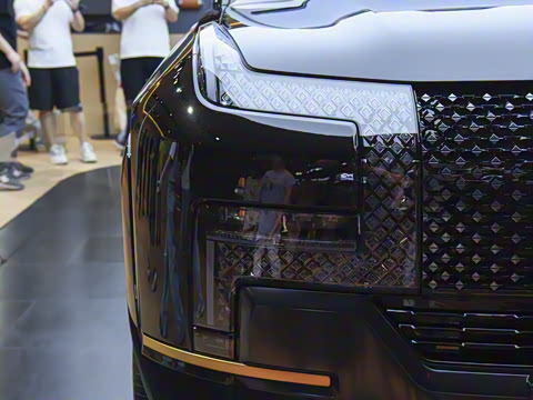 2025�� ������