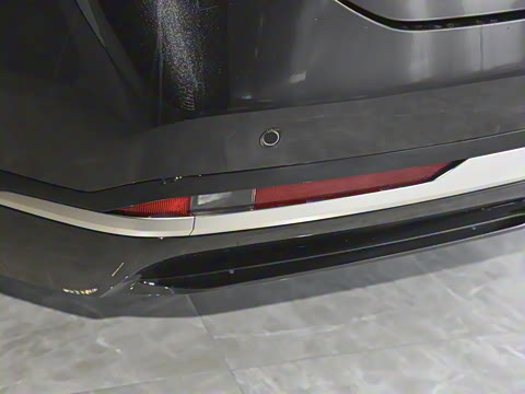 2025�� 825 Max��