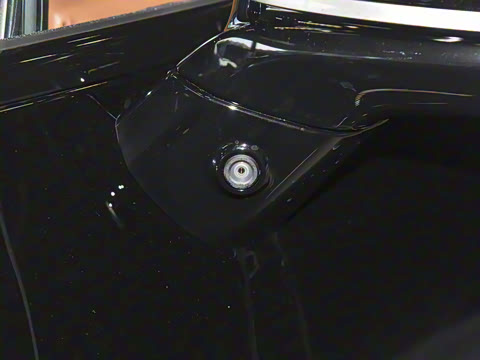 2025�� 825 Max��