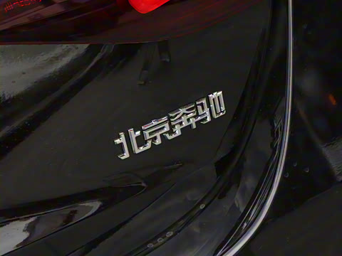 2025�� �Ŀ� E 300 L ʱ����