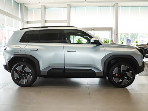 2025�� 501KM ����Ultra��