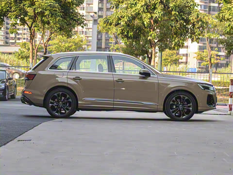 2025�� 55 TFSI quattro S line�˶���