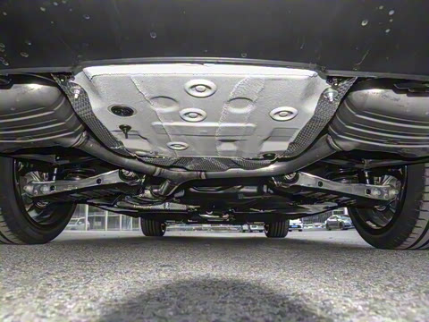 2025�� 200���������� 40 TFSI ����������