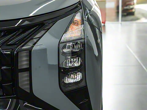 2023�� ��� 2.0L ������DLX