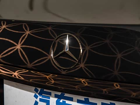 2025�� �Ŀ� S 680 4MATIC ��ҹ��