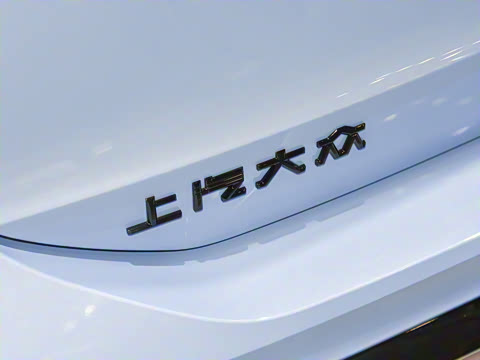 2025�� PRO 380TSI ���� R-Line �����