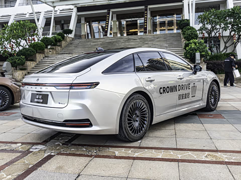 2024�� 2.5L �����