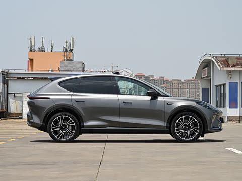 2025�� ���°� Ultra