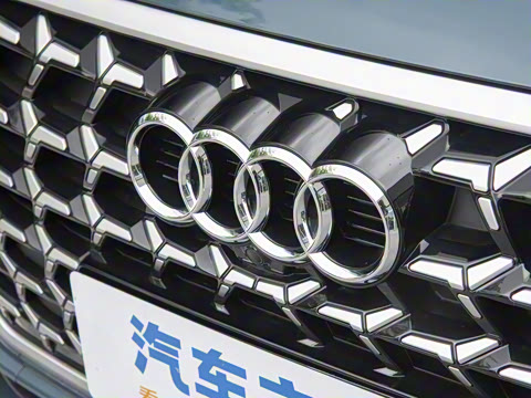 2025�� quattro 45�����ذ� 40TFSI ʱ�ж�����