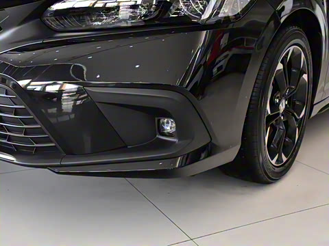 2023�� HATCHBACK 2.0L e:HEV ���װ�