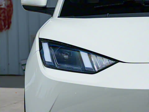 2025�� �Ǽݰ� 405km ���ڰ�