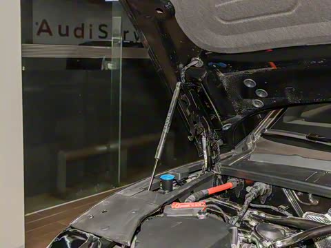 2025�� quattro 45�����ذ� 45 TFSI ������