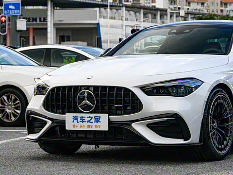 2024�� AMG CLE 53 4MATIC+ ���ܳ�