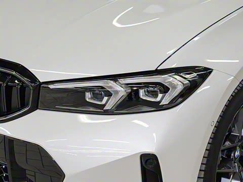 2025�� 330i M�˶���ҹ��װ