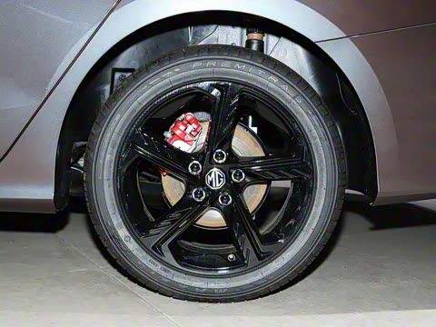 2022�� 1.5T Trophy�˶�������