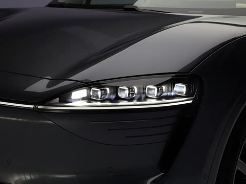 2024�� ���� 736km UItra