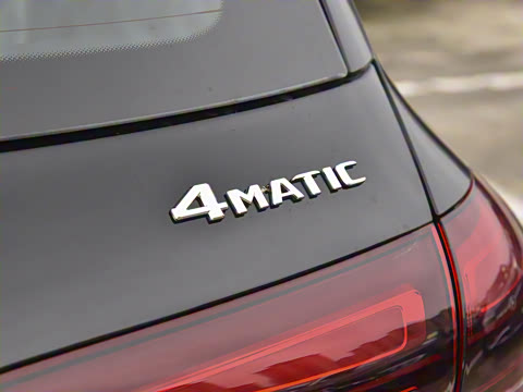 2025�� �Ŀ� GLE 450 4MATIC ������