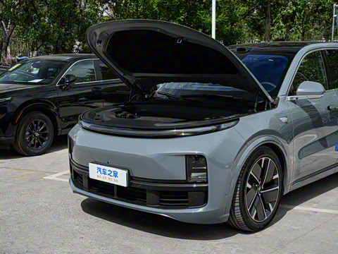 2025�� Max ���ܻ��°�