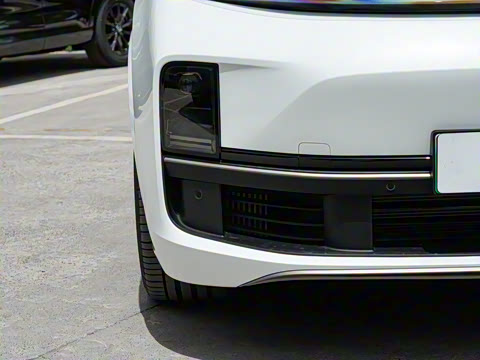 2025�� Ultra ���ܻ��°�