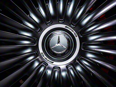 2024�� EQE 53 4MATIC+