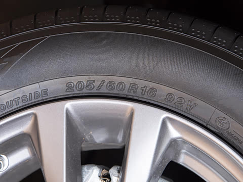 2023�� 2.0L �Զ������