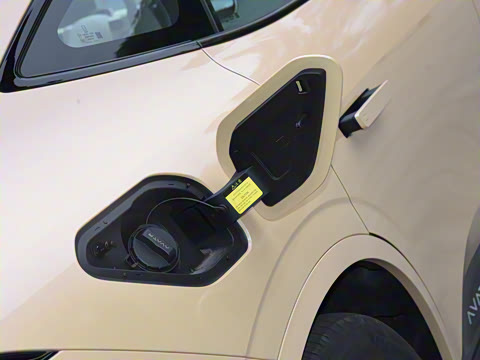 2025�� Ultra ���̰�