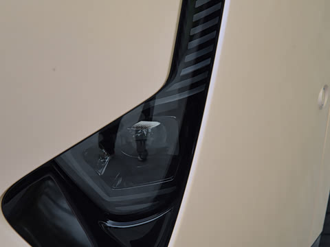 2025�� Ultra ���̰�