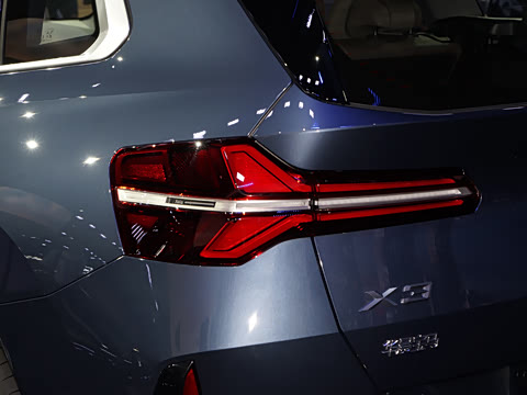 2025�� xDrive30L ������ M�˶���װ