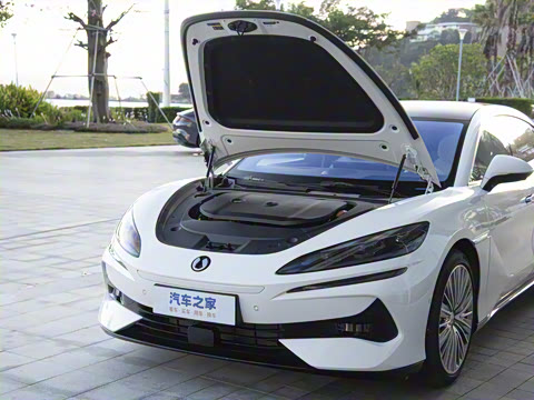 2024�� 1100km ����Ultra��