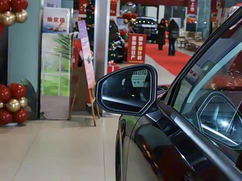 2023�� 60km iD��