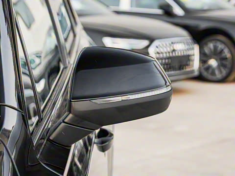 2025�� 45 TFSI quattro S line����ʿ��