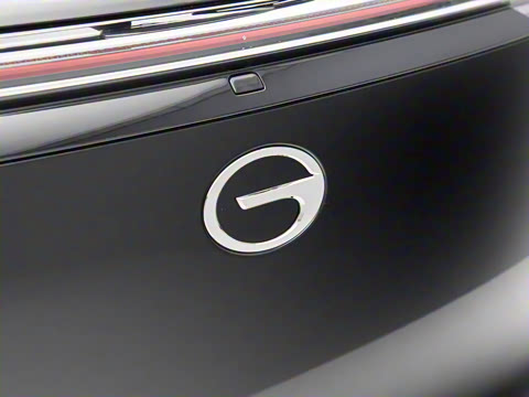 2025�� Ǭ�� UItra 6��